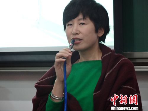 文化新闻  中新网北京12月13日电(唐云云)12月13日下午,作家绿妖新书