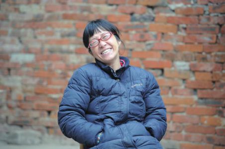 诗人余秀华:若自己是健全人 会写出更多好作品(图)