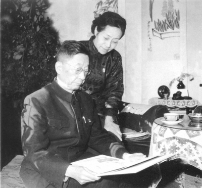 舒乙谈父亲老舍:他与齐白石像俞伯牙和钟子期(图)