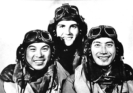 ս����ŵ���׵��й���:���˲μӵ�½���˱�֤����