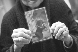 中国最后一批自梳女:终身不嫁死后不能葬娘家