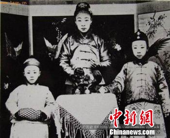 ��������֪�������ǡ���10��:������ĸ��ѻƬ��ɱ