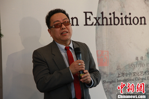 余震谷团扇绘画展开幕:跟随时代回归“永恒的主题”