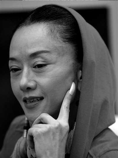 杨丽萍:《藏谜》演员成熟 但很干净没"化肥"