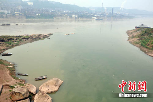 �������곤���˱���ͬ��ƽ��ˮλƫ��2������