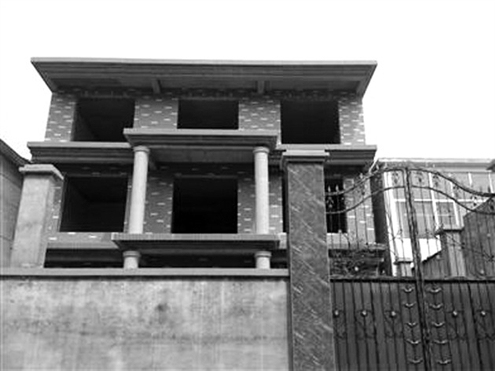 ���Ͻ���ɽ���ⷿ�г����д�ׯס20�໧������