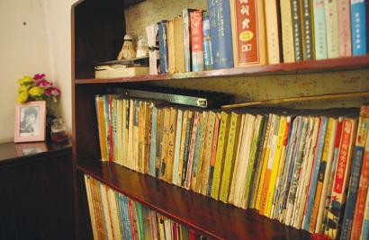 �Ĵ�������ѧ�ӱ������������ƻ��ٸ�����֧�̣�ͼ��