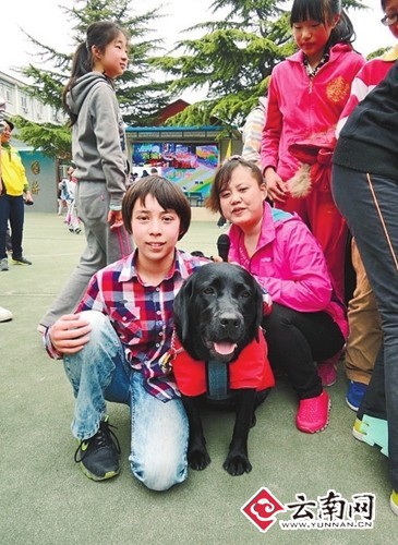 �ӱ�äŮ�뵼äȮһ��������ߵ����������ѹ�ע