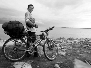 ���ϳ�����ѧ���ﳵ����14����1500�������480Ԫ