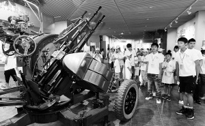 ����ũ�Ѳ�������һҶ��Ӣ֮Ů�������ͼ��