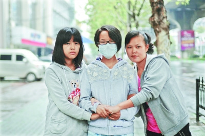 贫困家庭唯一大学生患白血病其姐妹争捐骨髓(图)