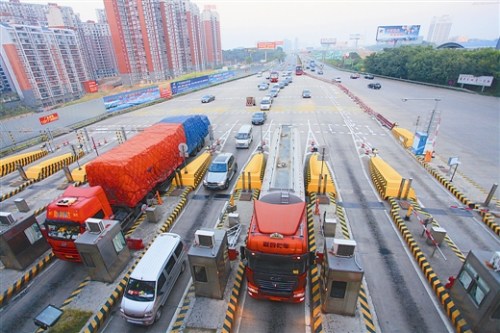 ���쳤����β������ǰ���̷��̡����⡱δ�ִ�ӵ��