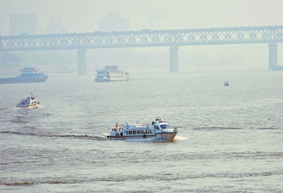 久晴无雨带来雾霾天武汉已连续5天空气污染(图)