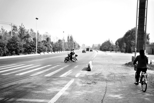 �人��������·��10���206��ϵ2.3��Ԫ�ؽ��޽���ͼ��