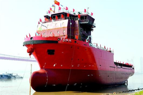 中国最强海洋平台工作船“华虎号”在武汉下水(图)