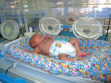 �Ĵ�����ҽԺ1Ӥ������ĸ��ҽ���������������ӣ�ͼ��