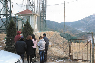 男子假扮女人拍死捡球工事后在死者房间睡觉(图)