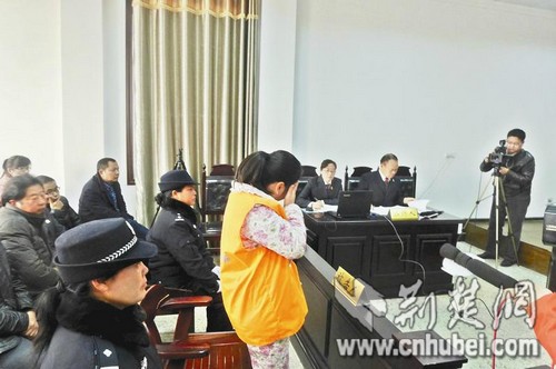 ����ͨ�ǵ�Ӥ����ͥ������ʹ����˵�Բ���ͼ��