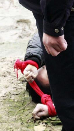 �Ĵ�һĸ���ú�Χ��˩ס7���������˫˫������ͼ��