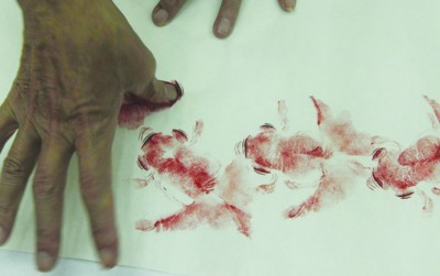 手指画出的金鱼