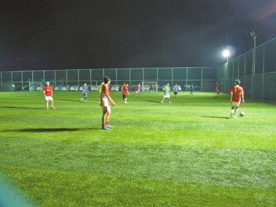 ֣�������Լ���60���Խ�����ֻ�򳡵���Ѱ��ͼ��