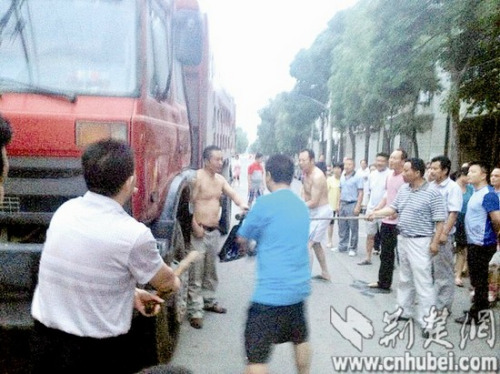 �������Ա������õ�����30����׷��1Сʱץ����ͼ��