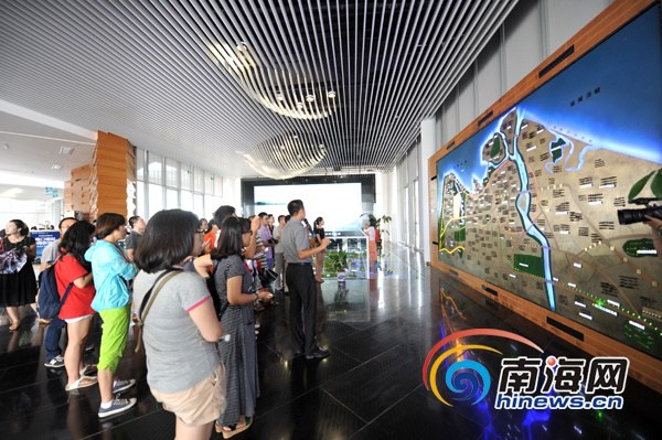 ��ý���߲ιۺ����̵غ�ɭ����Ŀ̹�Ժ��ں��˾�