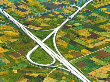 ��ʴ���ɽ�������չ��2��