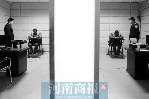 �����ѳ�����ϻ�����Ů˾���ƿ���Ů�Զ���Ǯ��ͼ��