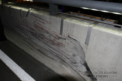 ���ڻ��������·�ʱ���˾ۼ�Χ���߿��ɻ���ͼ����4��