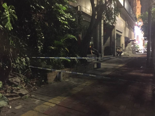 ������Ϧ��Ů�԰����ھͲͱ����ɥ����Ϊ����Ů��