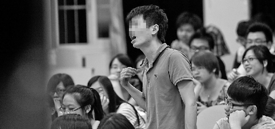 ����־Ը�ߡ�ѧ��������У����Ӧ���ǽ�ѧ�