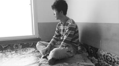 ��������������̴����ζ�Ĥ���򴩿ף�ͼ��