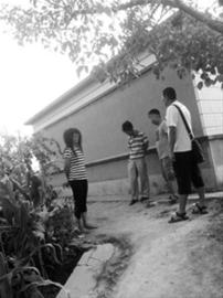 Сѧ�н�ʦ������˯������������������ͬ��