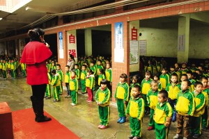 ���ѧУ������ʩ�ͺ�������ҡ��ա��ɲٳ�