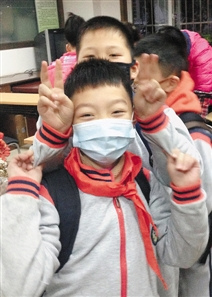 ���ǵ�һ���������а࿪��190����ʦ������־Ը��