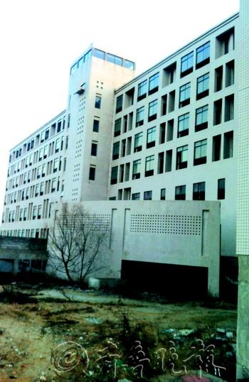 大学男生失踪三个多月校内烂尾楼发现其干尸(图)