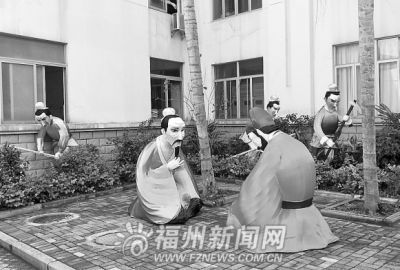 ���ݹ�¥��Ԫ�����͵�����4��ѧУ��ѧʹ��