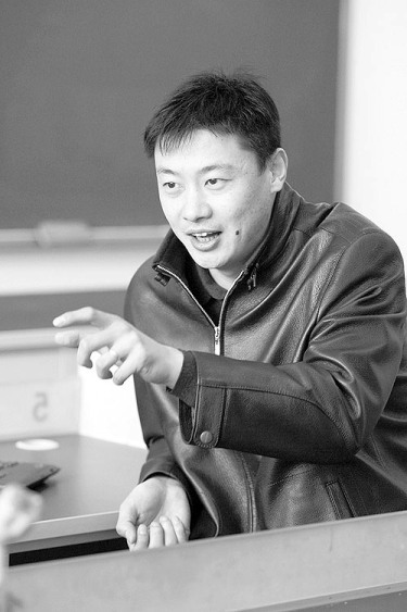 孩子喜欢看黄色网页怎么办? 老师建议家长一起