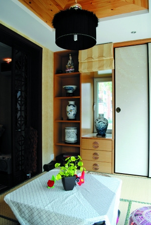 ��ɫ���δ��������У�ͼ��