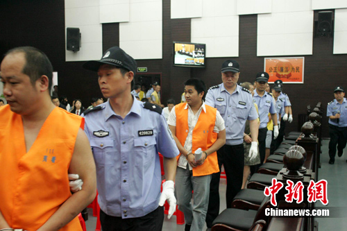 湖北宜昌最大涉黑团伙受审 预计将进行一周(图)