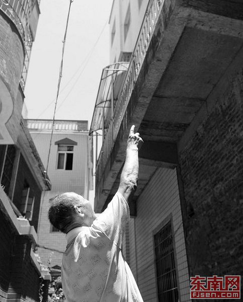 男子家中上吊自杀 疑因欠债压力过大(图)