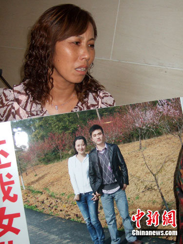 高淳"荷花仙子"被杀案开审 疑犯为千元身负五宗重罪