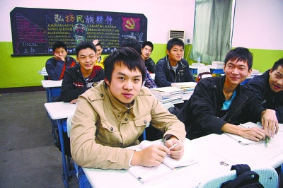 张聪在学校的课堂上.