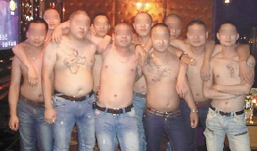 ������Ż�����������������������һ�Ѷˣ�ͼ��