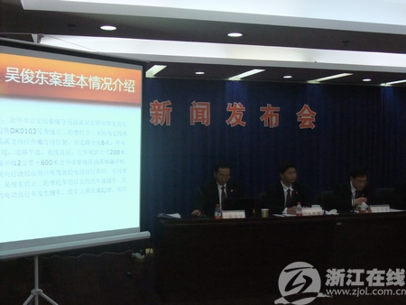 С���ԳƷ����˱������¼��Ժ���ؿ������루ͼ��