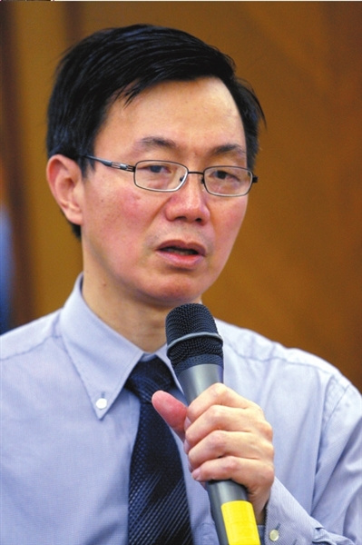 肖传国办医院:深圳官方称合政策 方舟子指违法