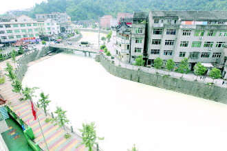 ���ݡ�ţ�̺ӡ����Ǹ����ػ���ִ�����©����ͼ��