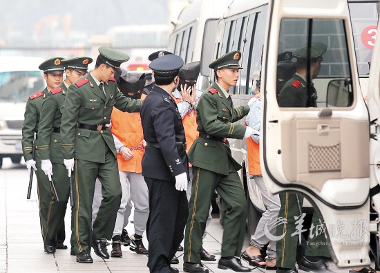 �ؾ�ѹ����������澳�ⱳ�����Ż�����ͼ��