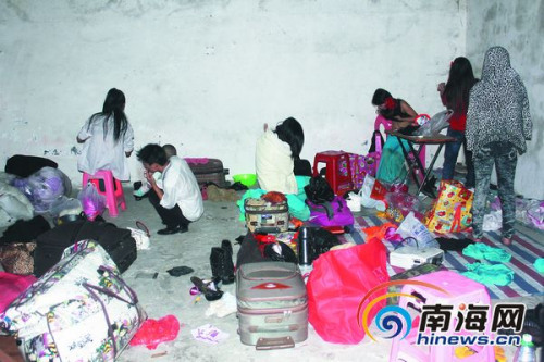 ������ɫ����ݳɼ��½����߰�����������ݵ�